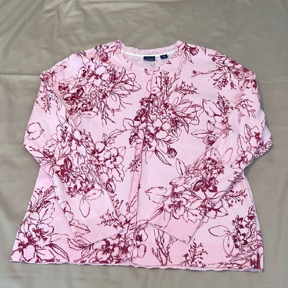 Basic edition size XL pink with red flowers button front cardigan GUC - Picture 2 of 8